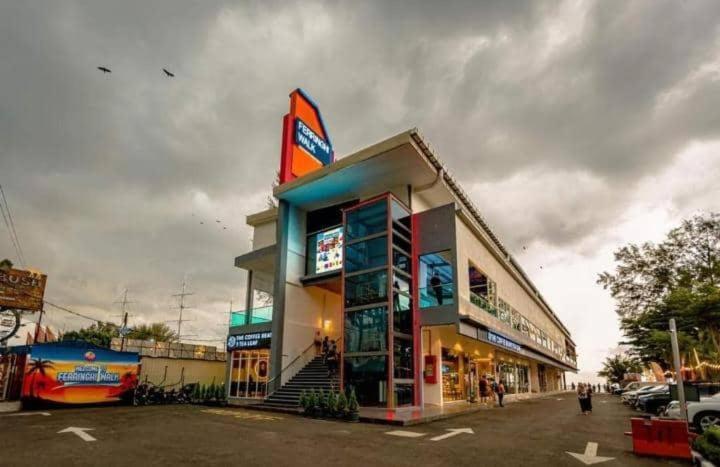 Apartamento Sri Sayang Pearl View Batu Ferringhi Habitación foto